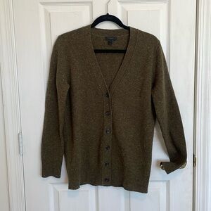 Speckled Olive Green J Crew Button Down Cardigan